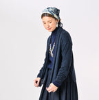 Plant Dyed Cashmere Super Gauze Cache-Coeur Female Model