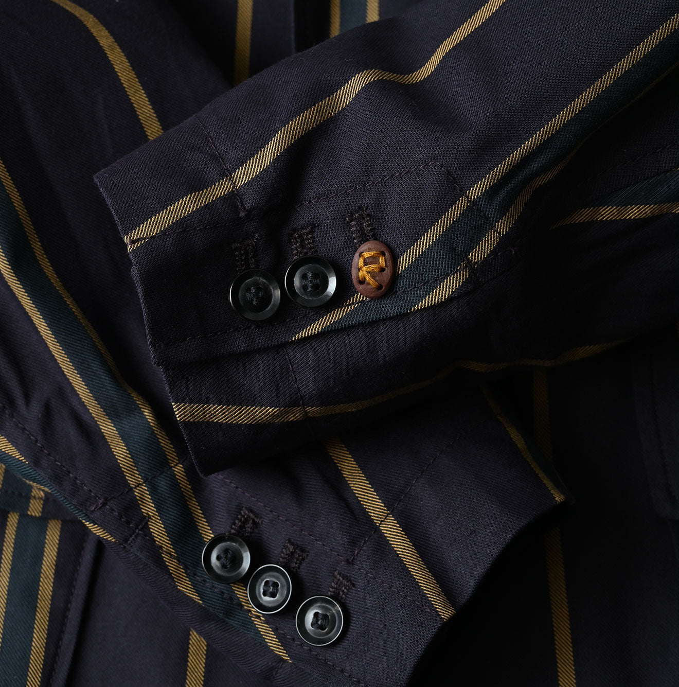 Gabardine Bulltile 908 Miyuki Jacket Detail