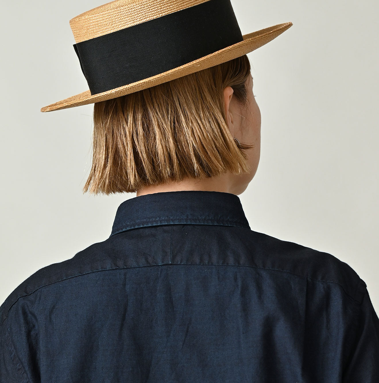 Indigo Supima OX 908 Loafer Button Down Shirt Detail