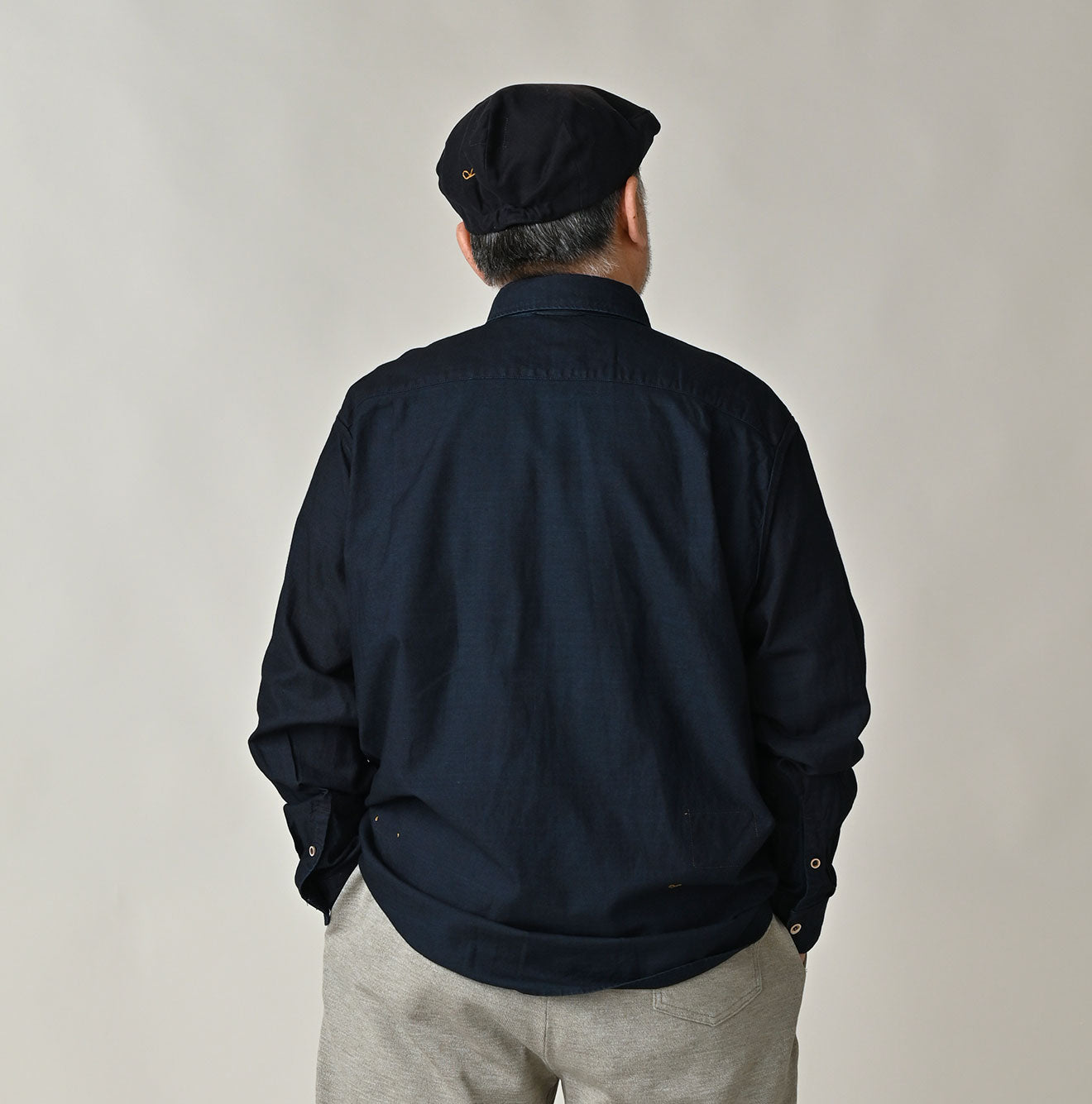 Indigo Supima OX 908 8-knot Shirt Male Model