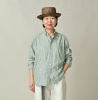 Supima OX 908 Ocean Canvas Shirt Female Model