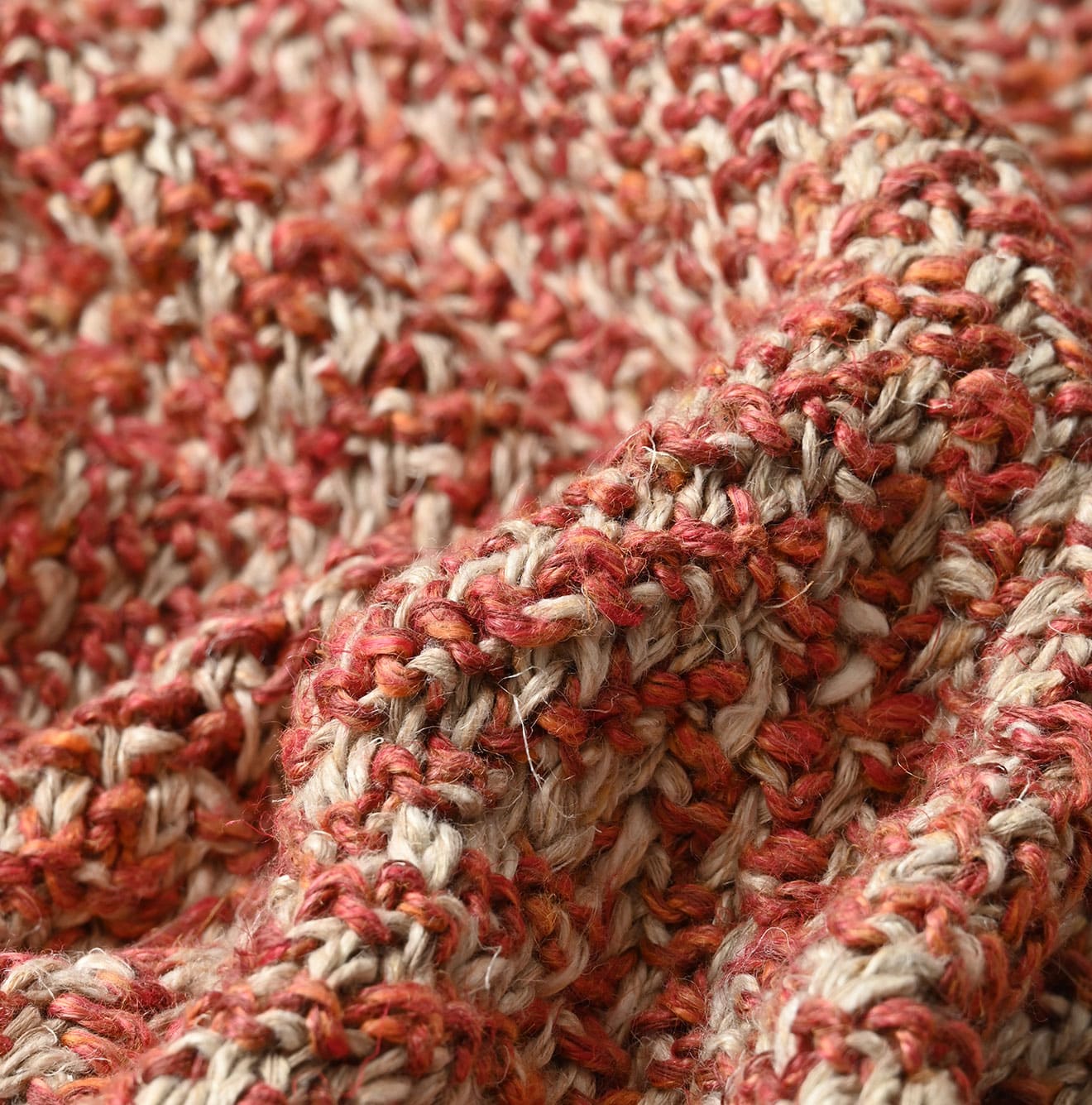 Linen Herringbone 908 Sweater Detail