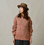 Linen Herringbone 908 Sweater Female Model