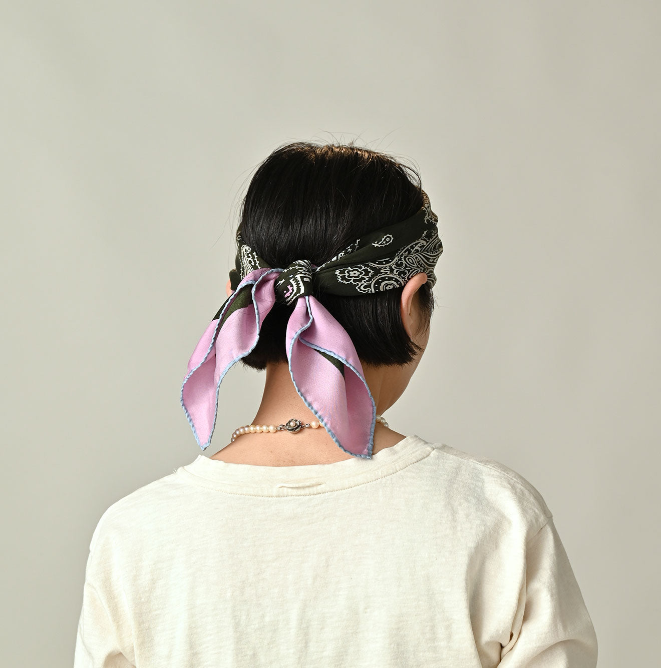 Silk Paisley Big Bandana Female Model
