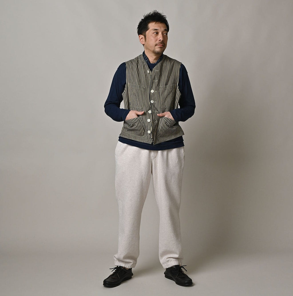 78 Satin Hickory Nou Male Model