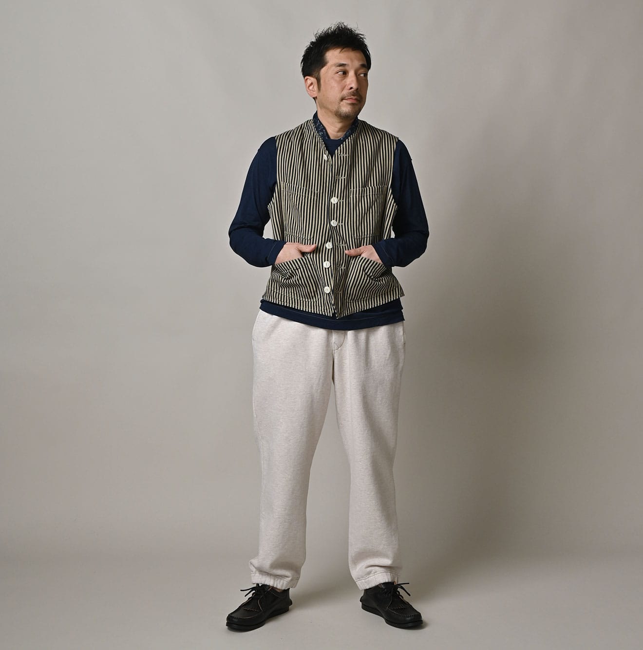78 Satin Hickory Nou Male Model
