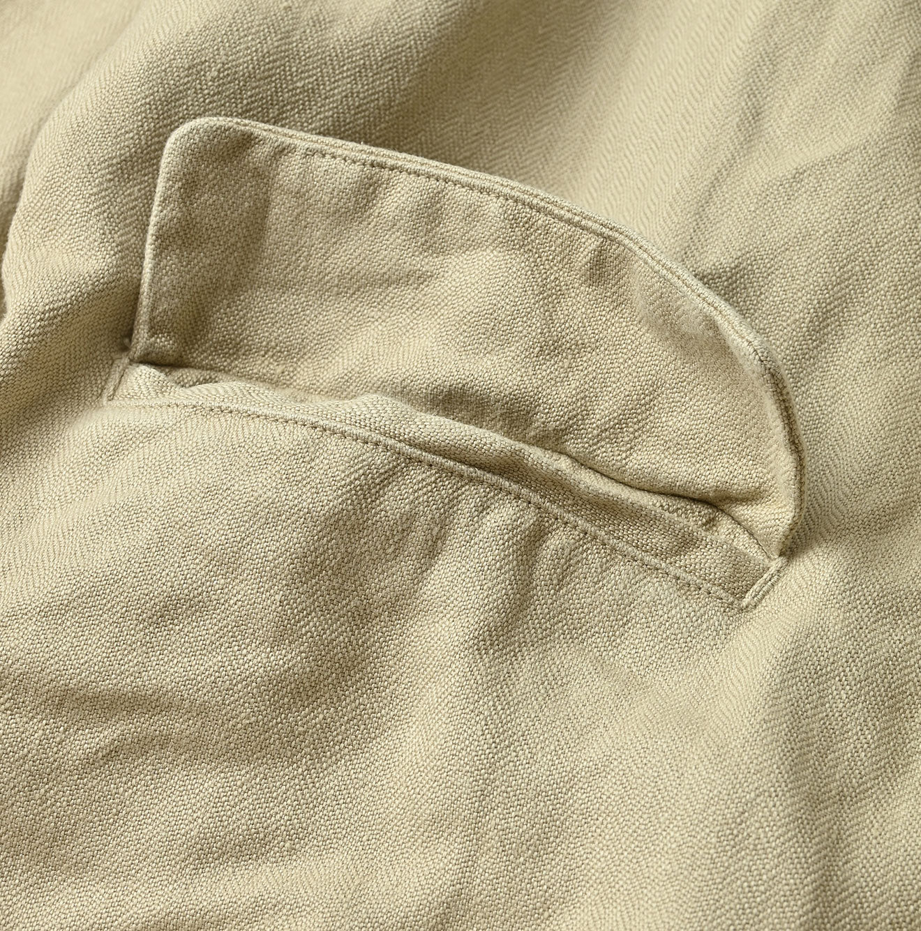 Linen Herringbone 908 Uma Jacket Detail