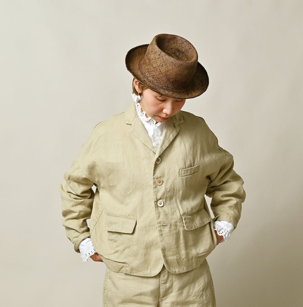 Linen Herringbone 908 Uma Jacket Female Model
