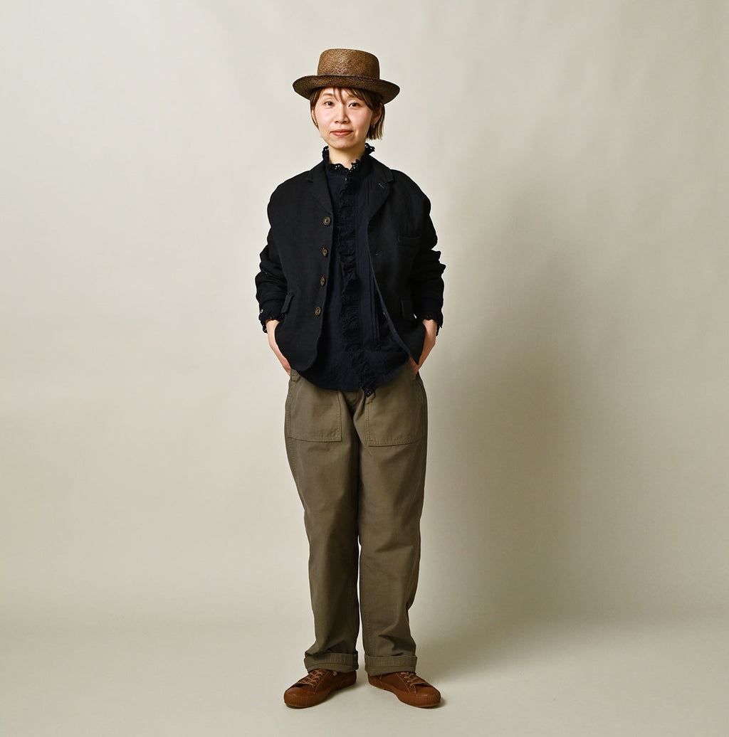 Indigo Linen Herringbone 908 Uma Jacket Female Model