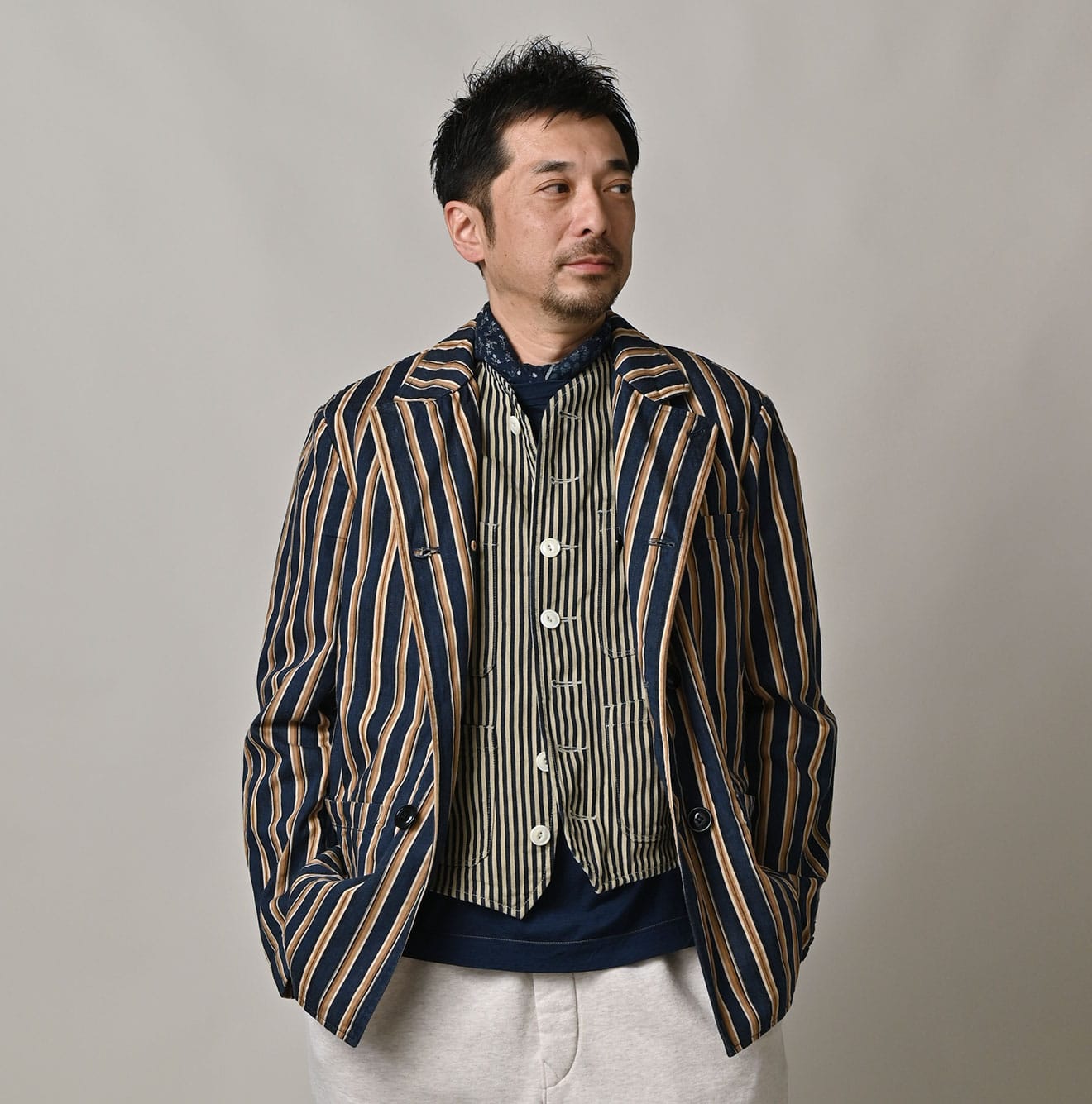 IroIro Hickory 908 Manolo Jacket Male Model
