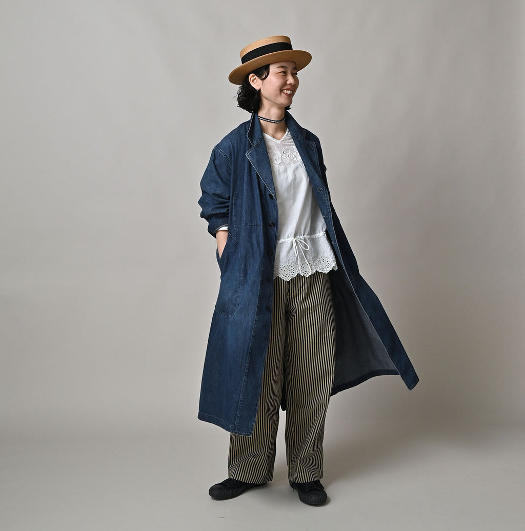 Indigo Mugihiko Denim 908 Work Coat Zyu Female Model
