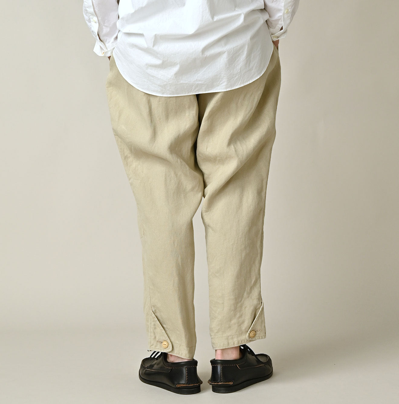 Linen Herringbone 908 Joppan Male Model
