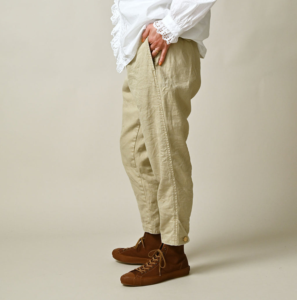 Linen Herringbone 908 Joppan Female Model