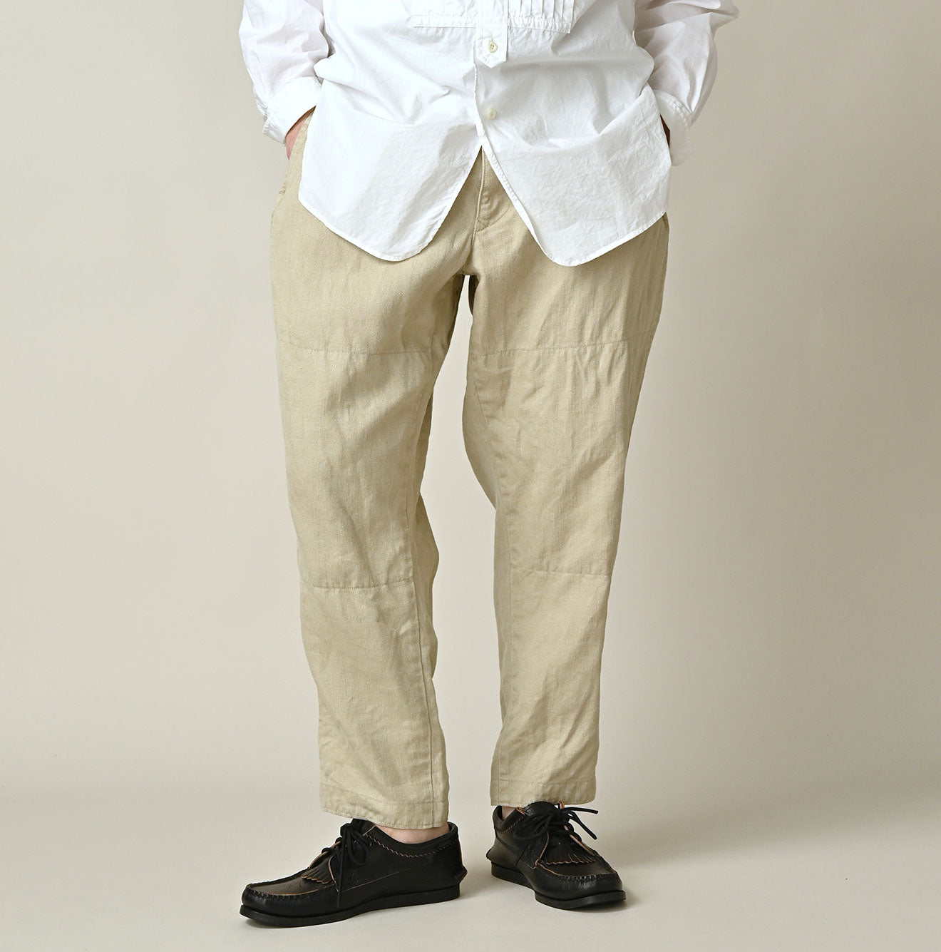 Linen Herringbone 908 Joppan Male Model