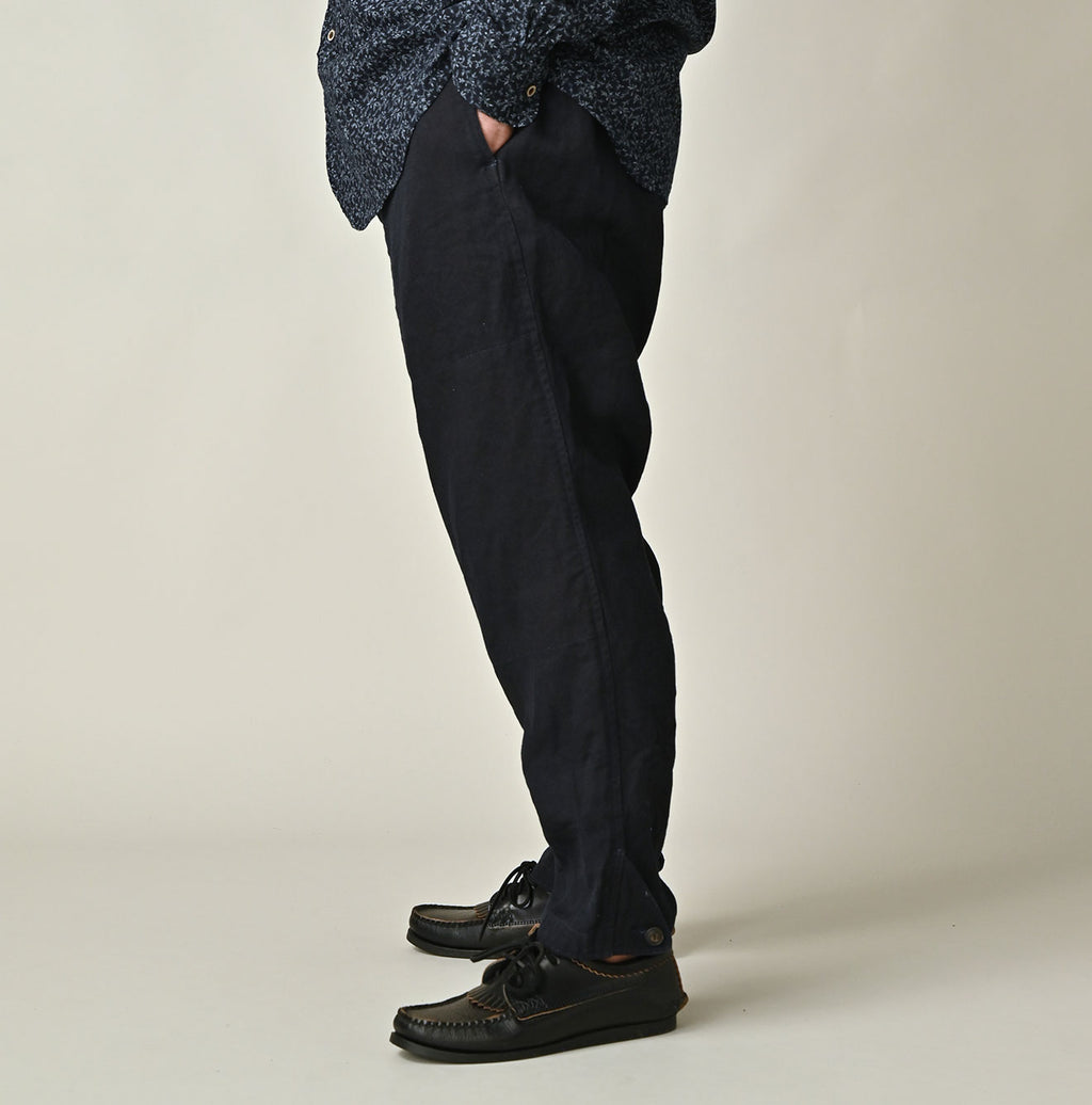 Indigo Linen Herringbone 908 Joppan Male Model