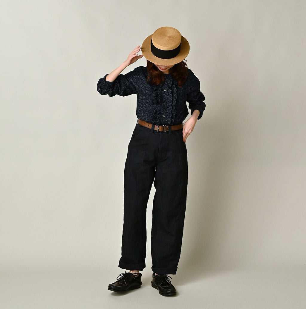 Indigo Linen Herringbone 908 Painter Pants Female Model