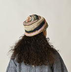 Linen Rug Knitted Cap Female Model