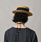 Antique Beads Leather Choker Female Model