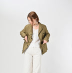 Thin Back Satin 908 Jacketer Female Model