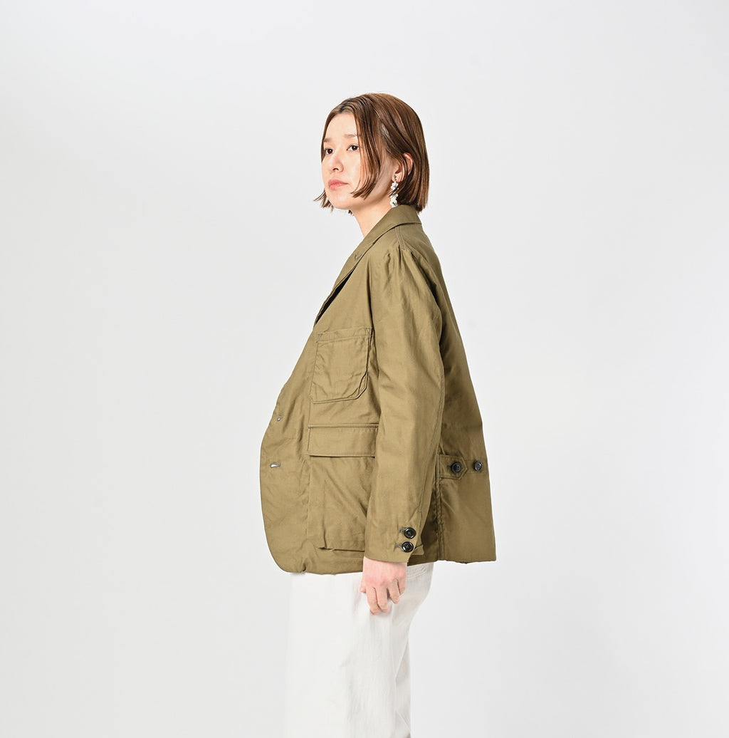 Thin Back Satin 908 Jacketer Female Model