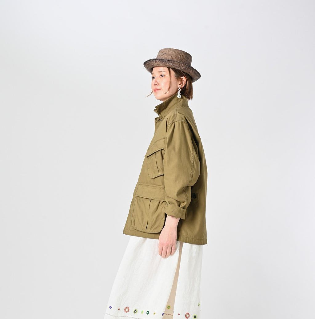 Thin Back Satin 908 Fatigue Jacket Female Model
