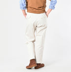 Chino 908 Neem Pants Female Model