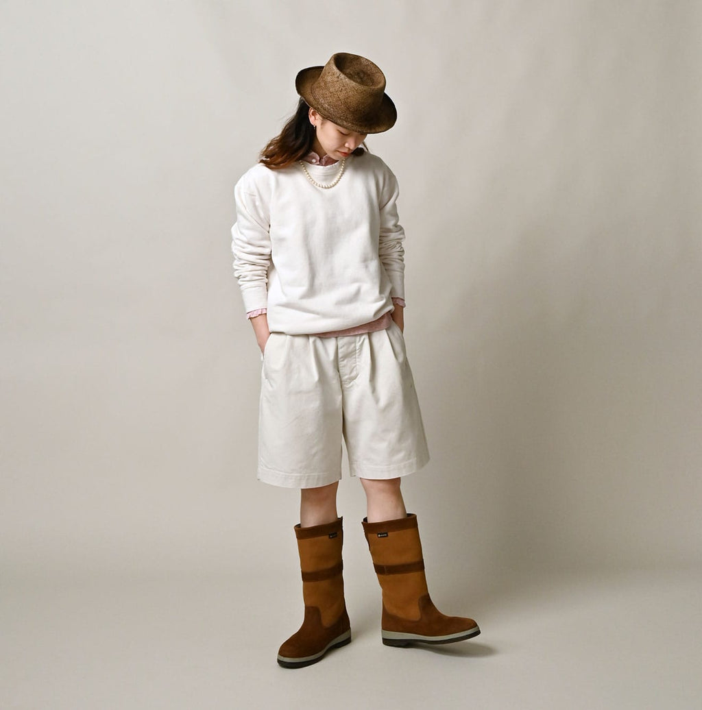 Gauze Urake 908 Sweat Female Model