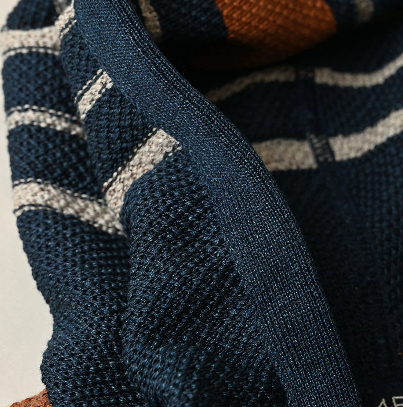 Indigo Native Gima Jacquard 908 Uma Hoodie Detail