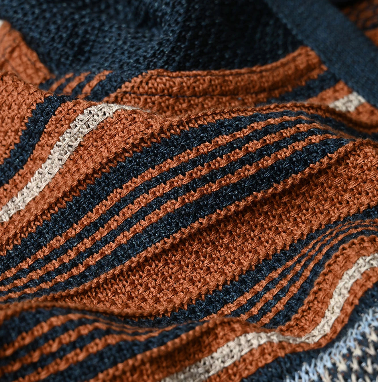 Indigo Native Gima Jacquard 908 Uma Hoodie Detail