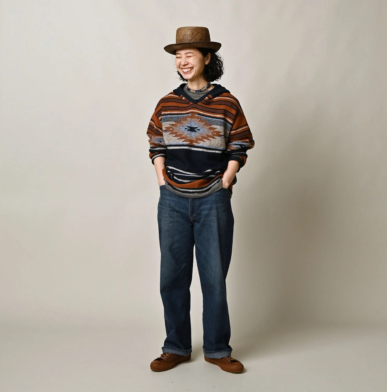 Indigo Native Gima Jacquard 908 Uma Hoodie Female Model