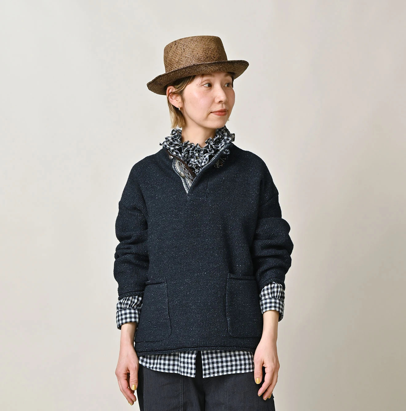 Indigo Base Knitsew Uma Sweater Female Model