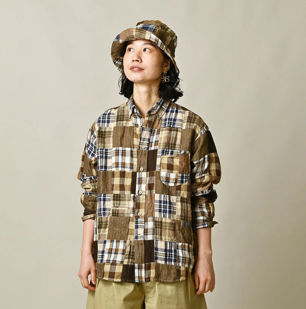 Indian Linen 908 Patchwork Ocean Shirt Female Model