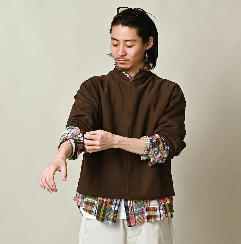 KachiKachi Gima 908 Uma Sweater Male Model