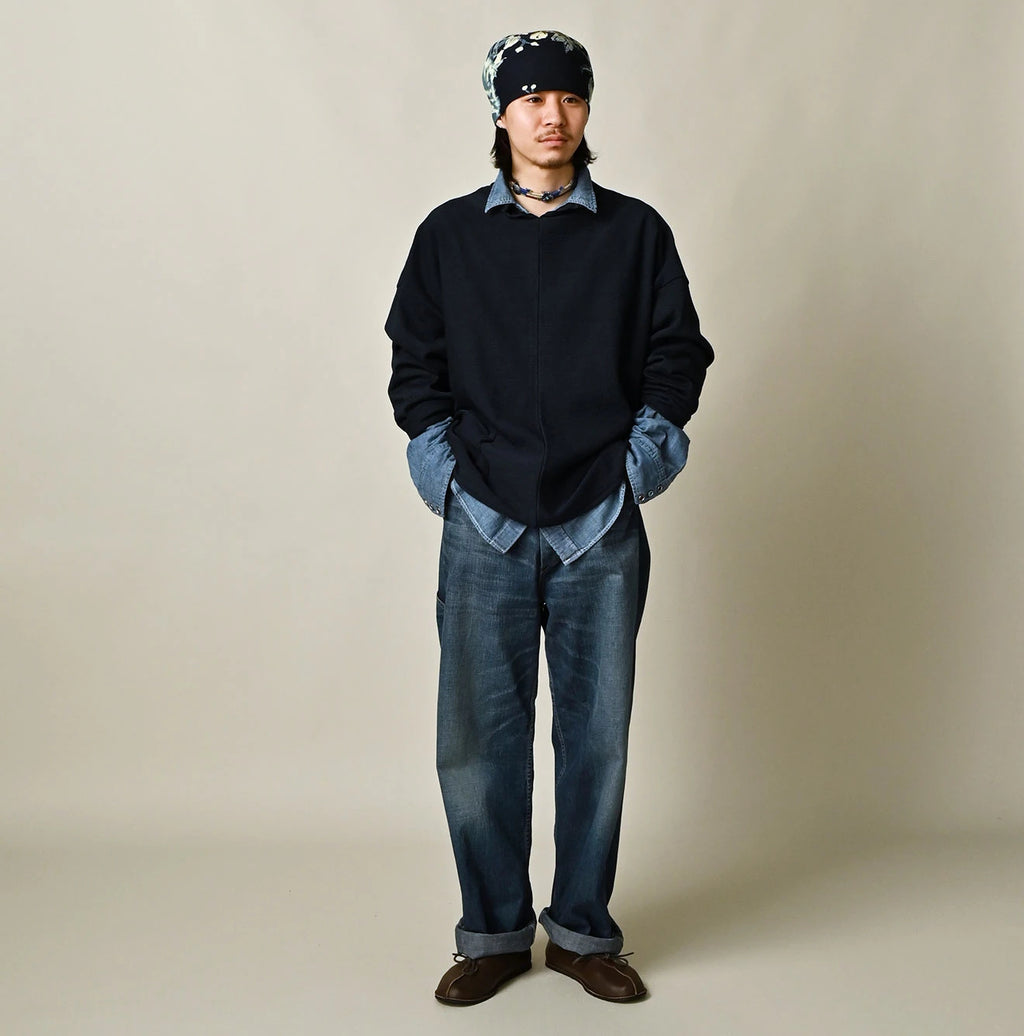 Indigo KachiKachi Gima 908 Uma Sweater Male Model