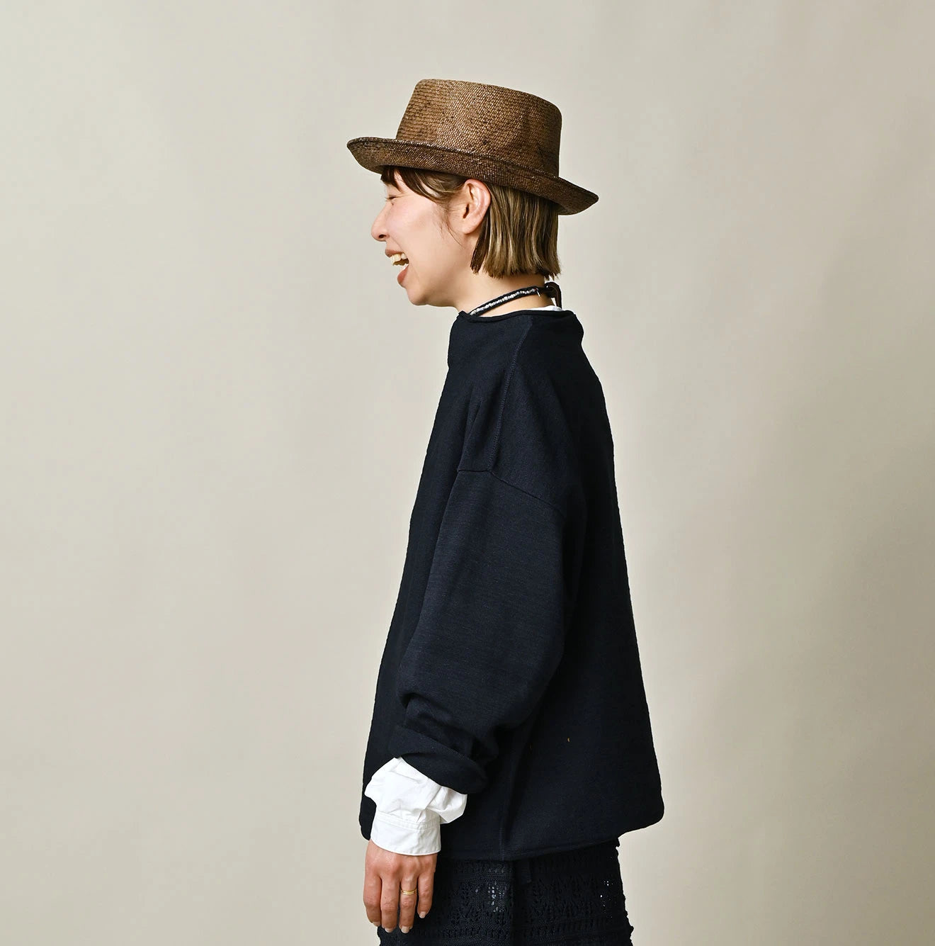 Indigo KachiKachi Gima 908 Uma Sweater Female Model