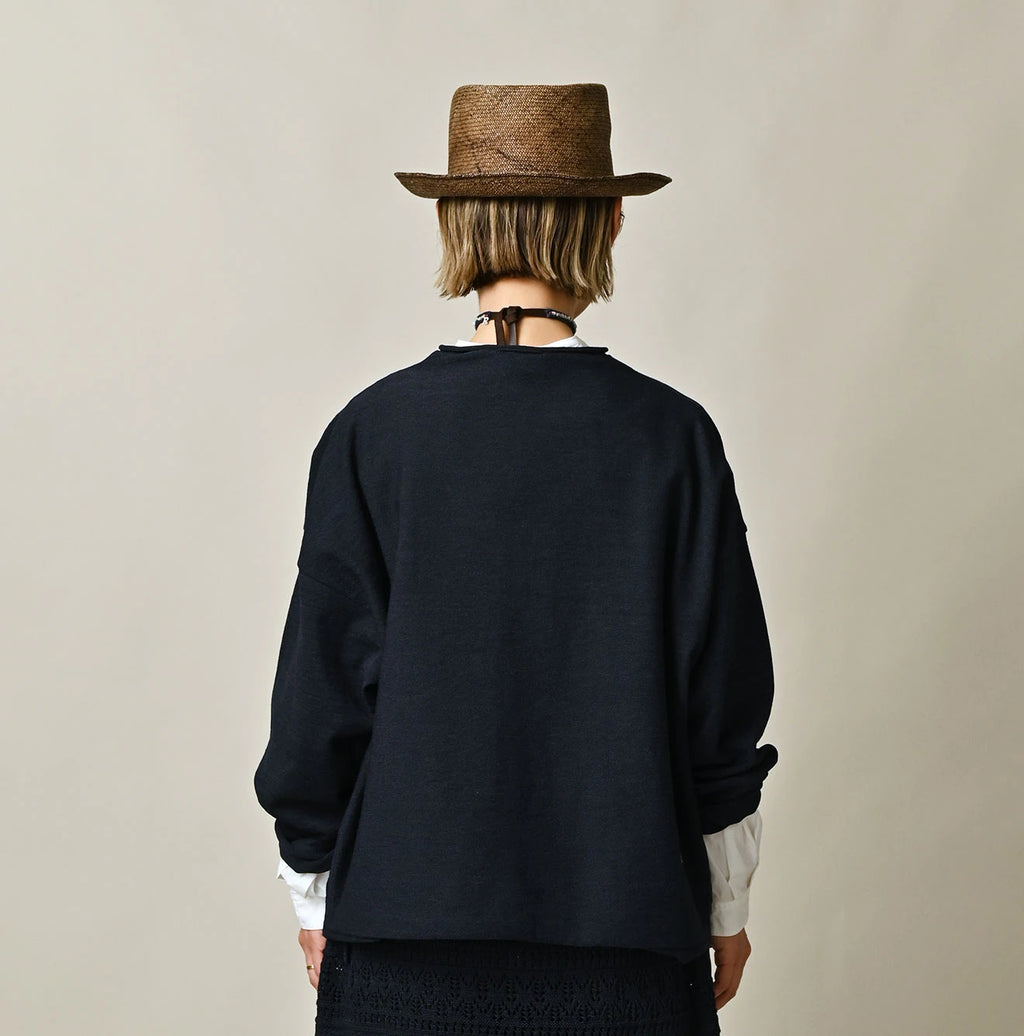 Indigo KachiKachi Gima 908 Uma Sweater Female Model