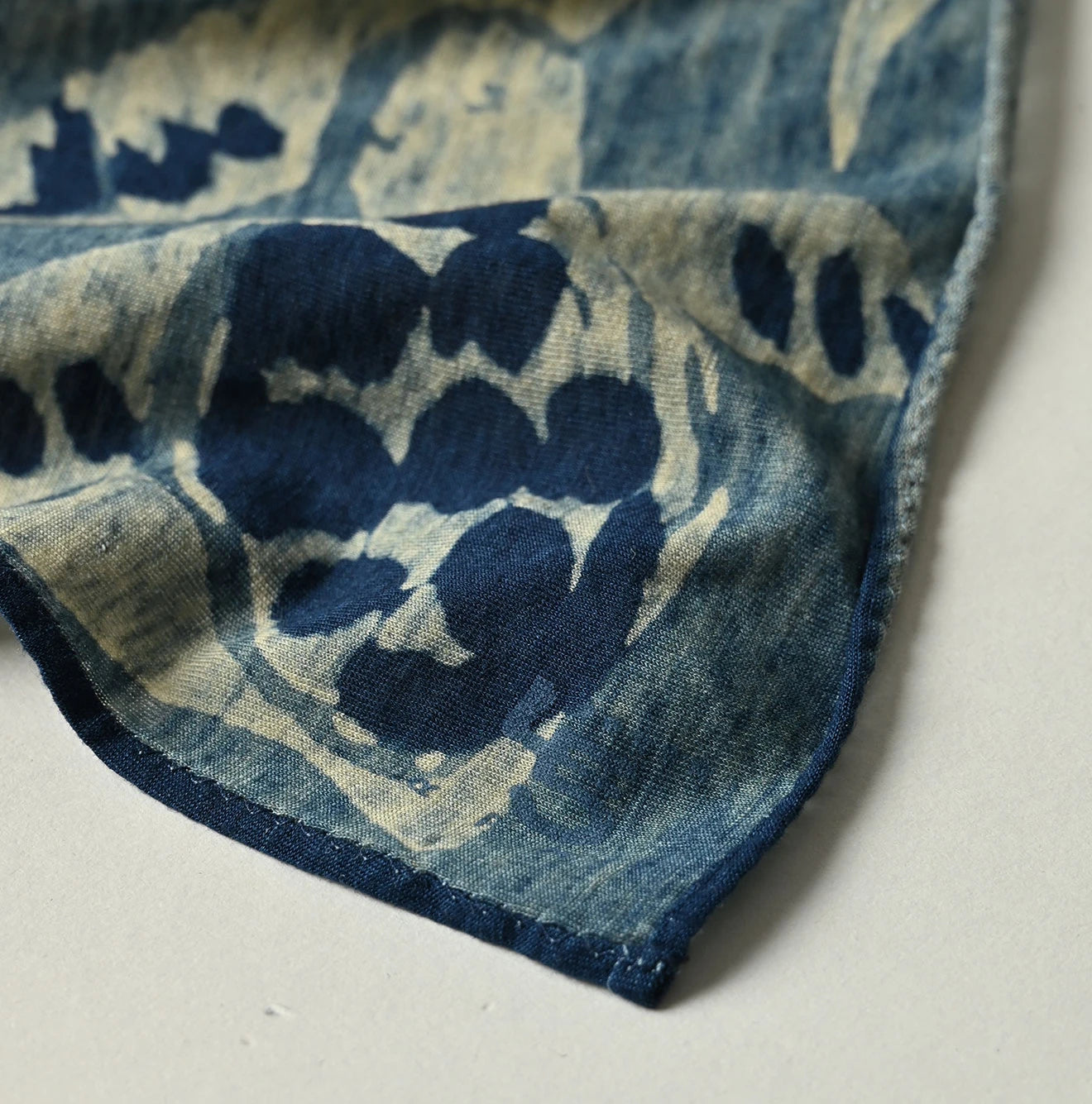Indigo Tenjiku LeiLei Bandana
