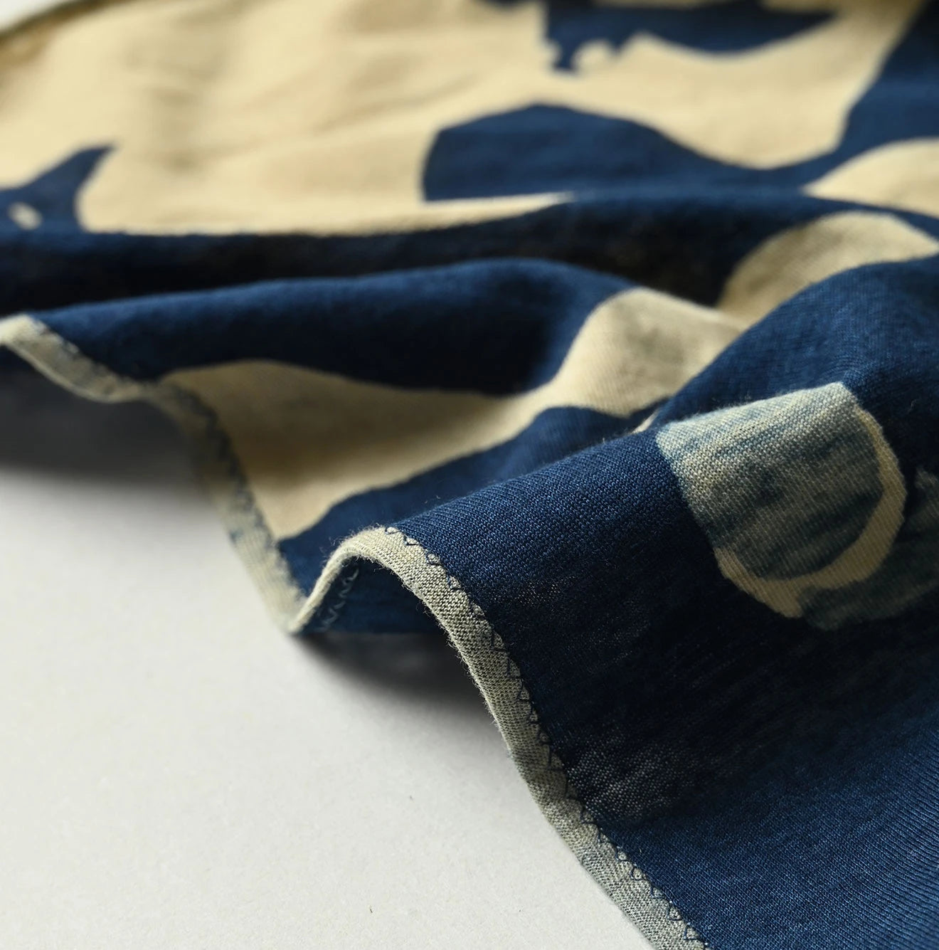 Indigo Tenjiku LeiLei Bandana