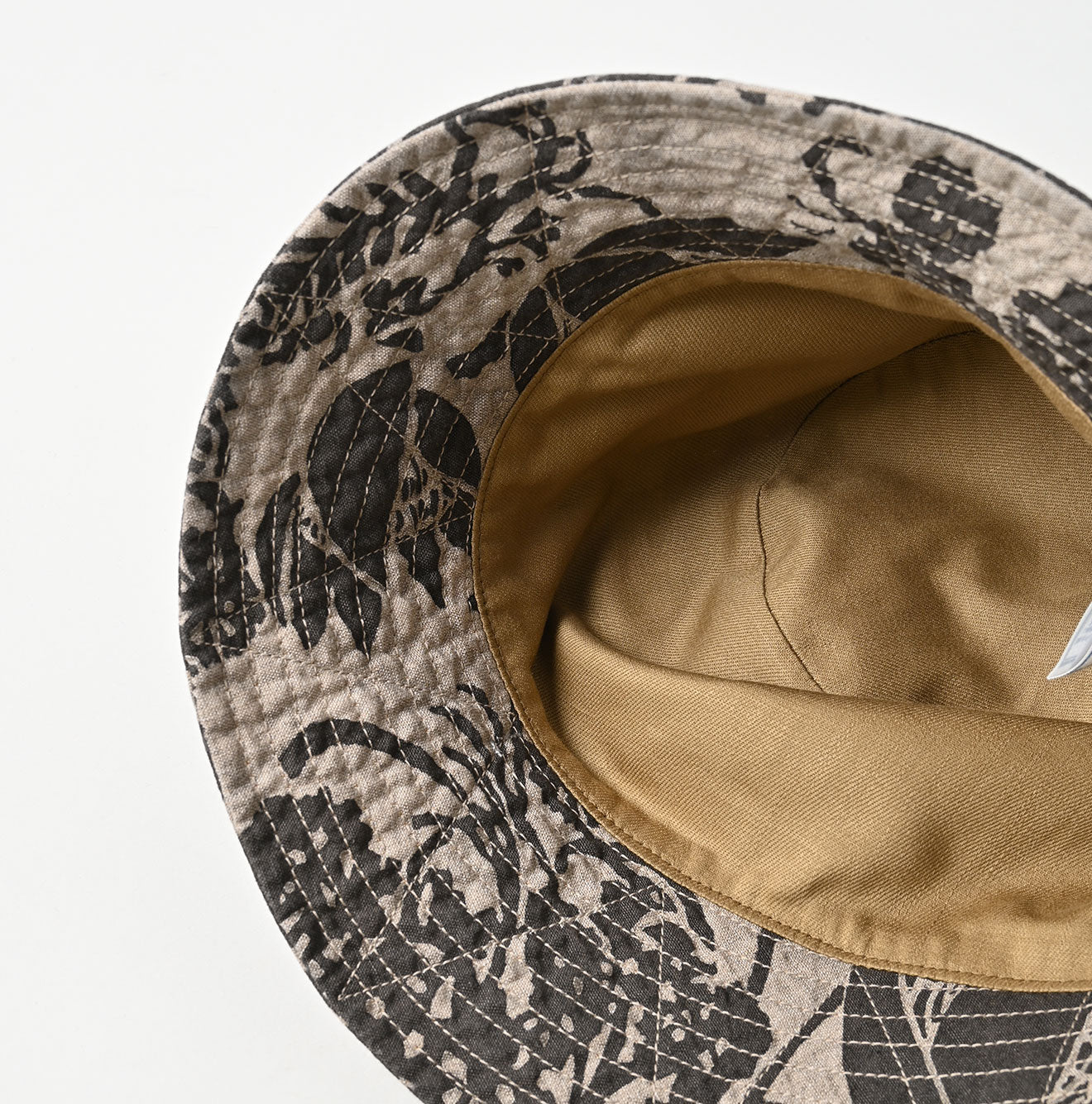 Linen Lotus Print Hat Detail