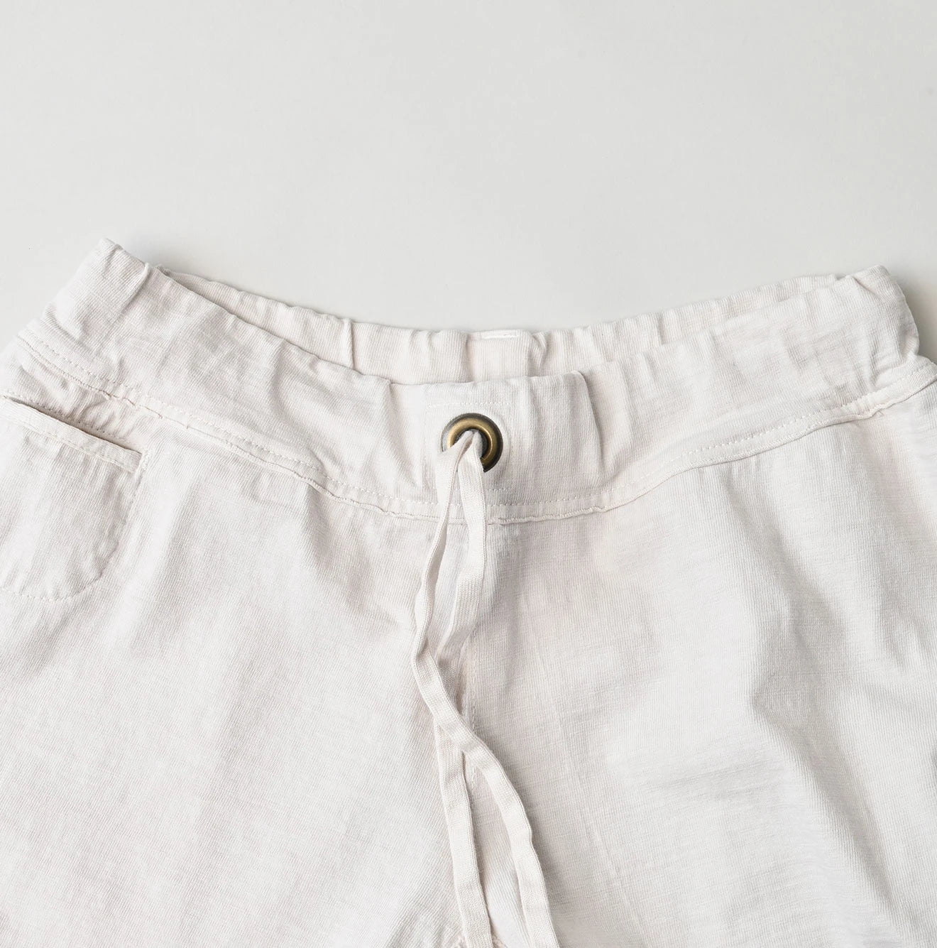 Dekoboko Tenjiku 908 Short Pants