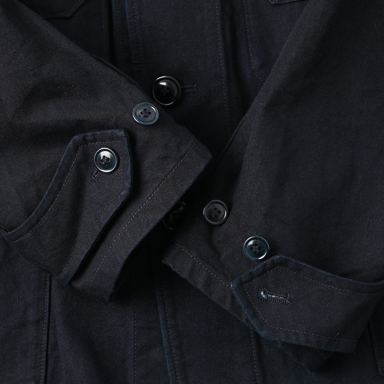 Indigo Duck 908 Nîmes All Detail