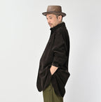 Pin Corduroy 908 Gatcha-Pocket Shirt Male Model