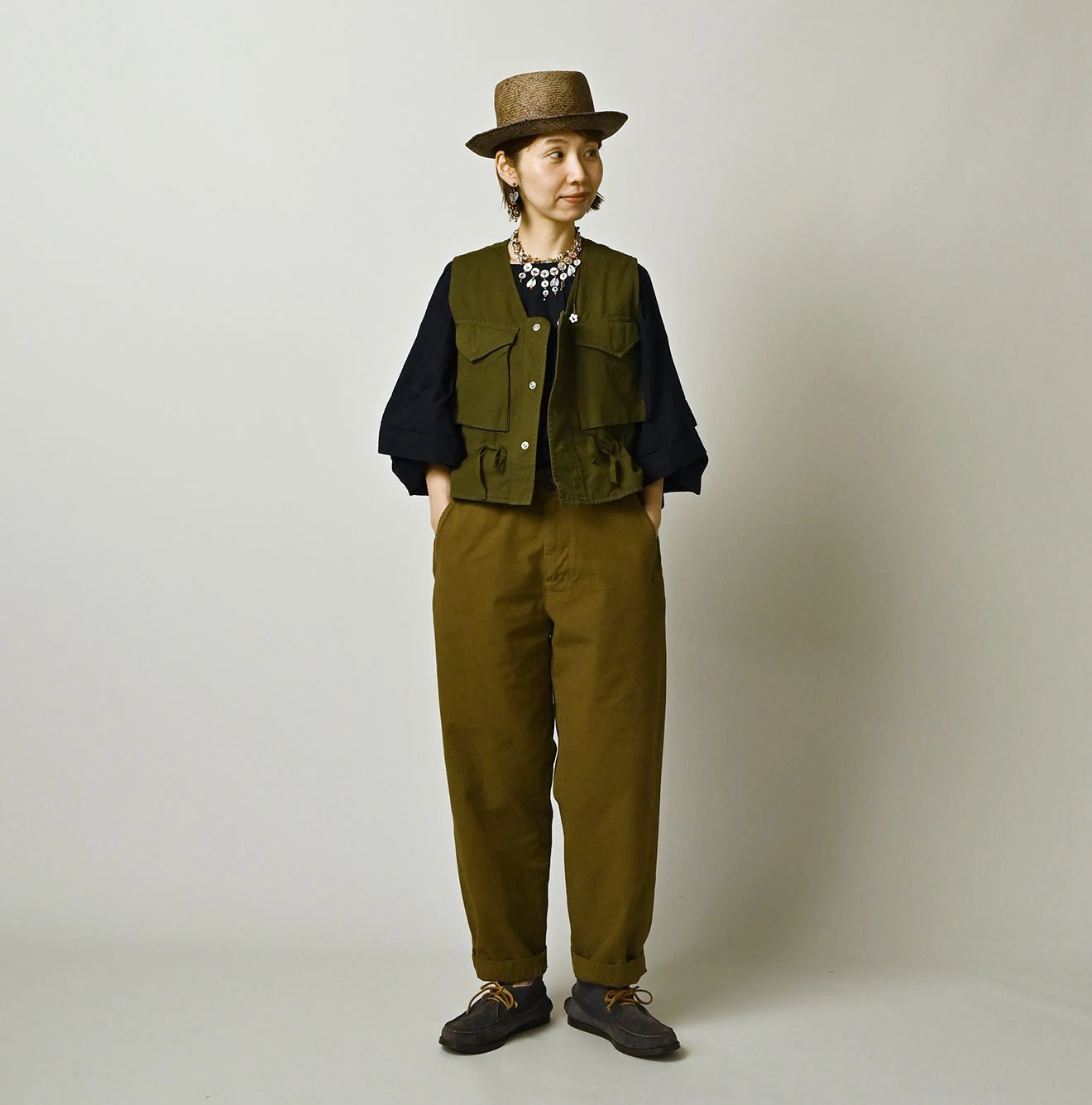 神シルエット◎ 90s~ PARIS Vintage 2 Tuck Slacks 908 Unisex Pants – 45R USA