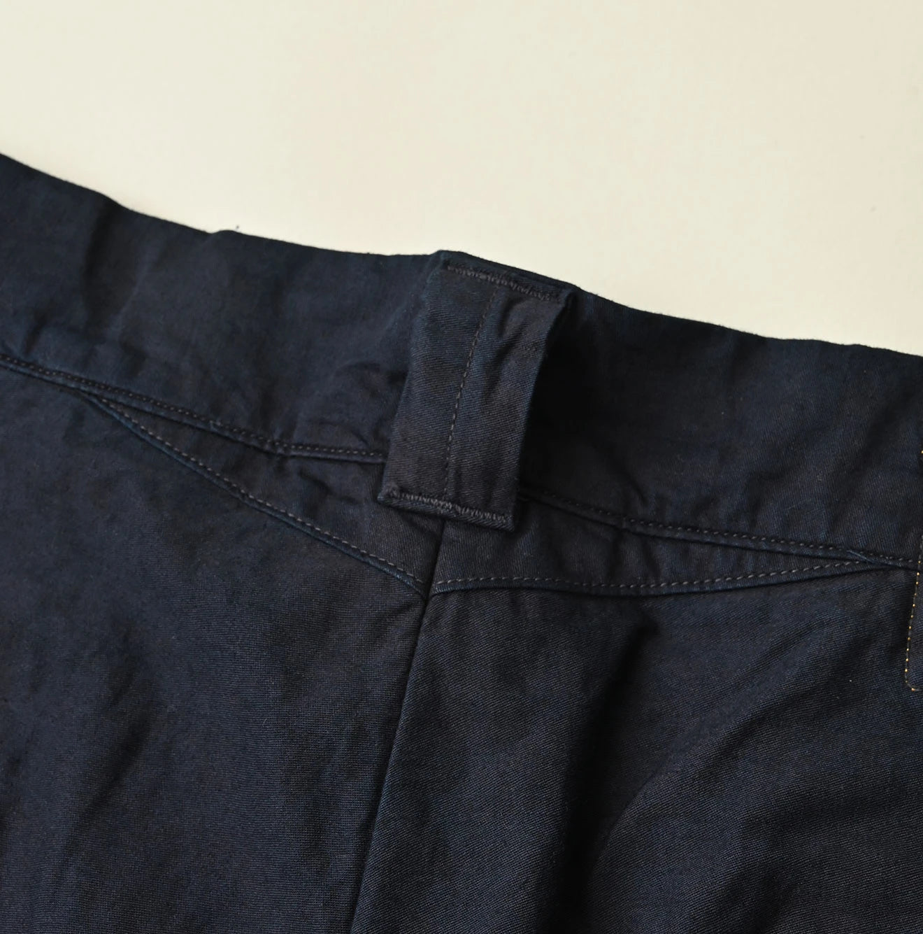 Indigo Thin Back Satin 908 Nîmes Pants
