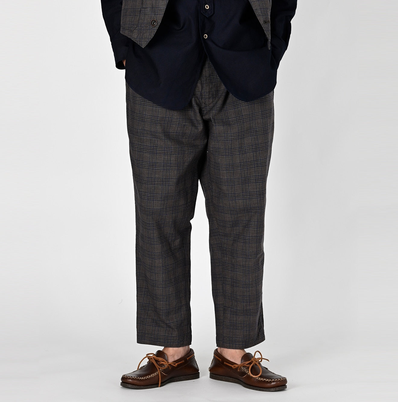 Yorimoku Cotton Tweed 908 Joppan Male Model