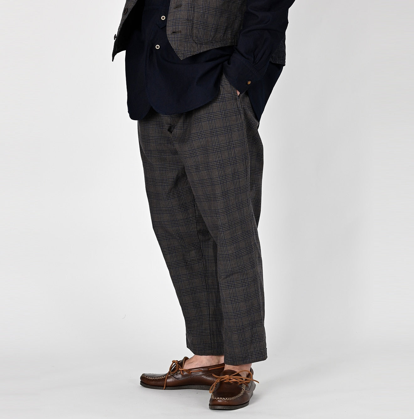 Yorimoku Cotton Tweed 908 Joppan Male Model