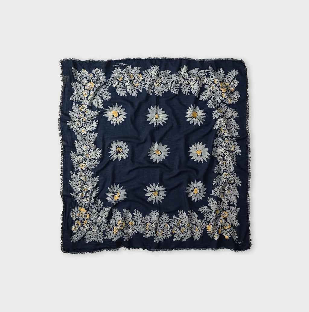 Indigo Australia Aya Sherpa Flower Furoshiki