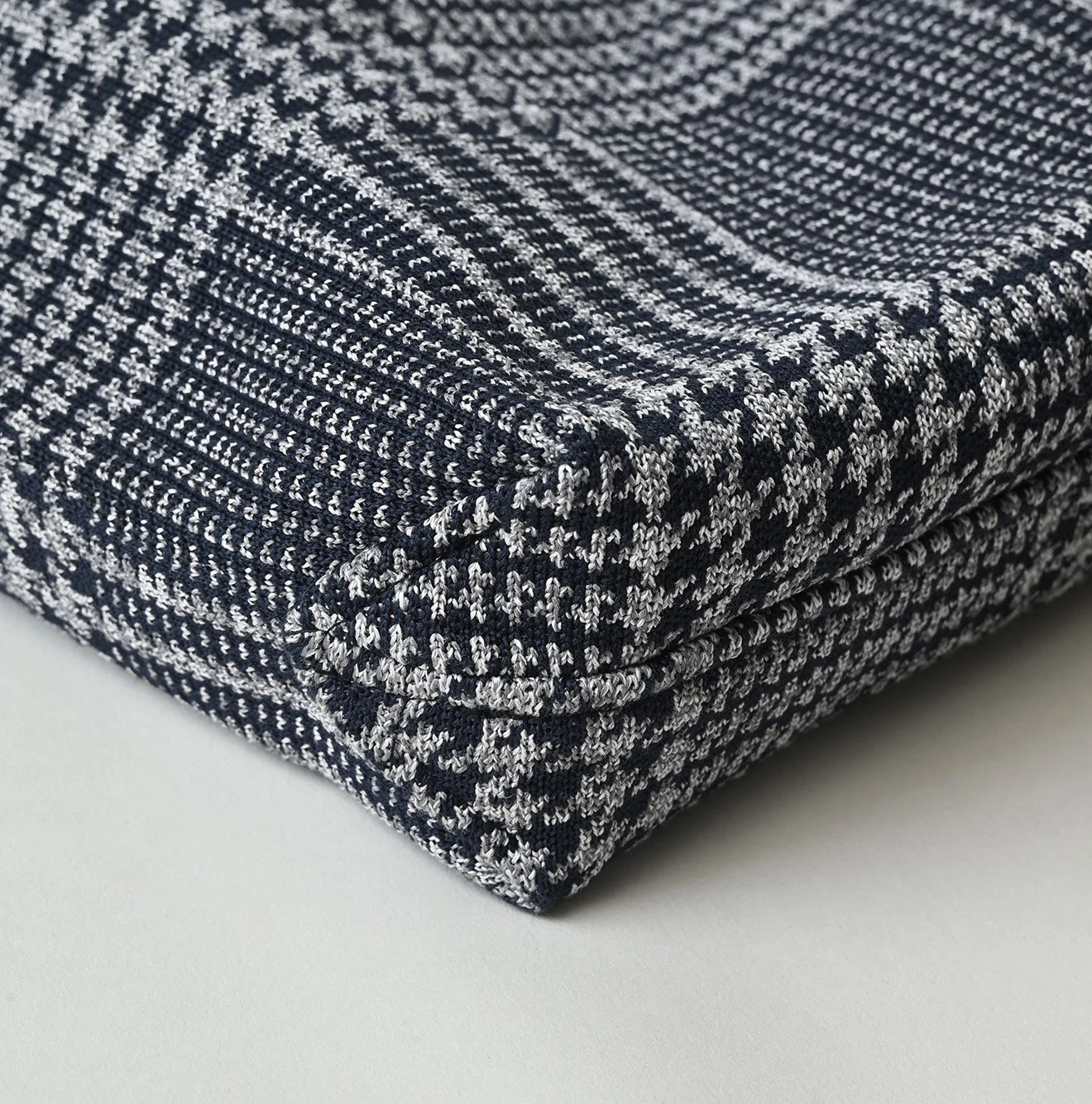 Herringbone Jacquard Tote