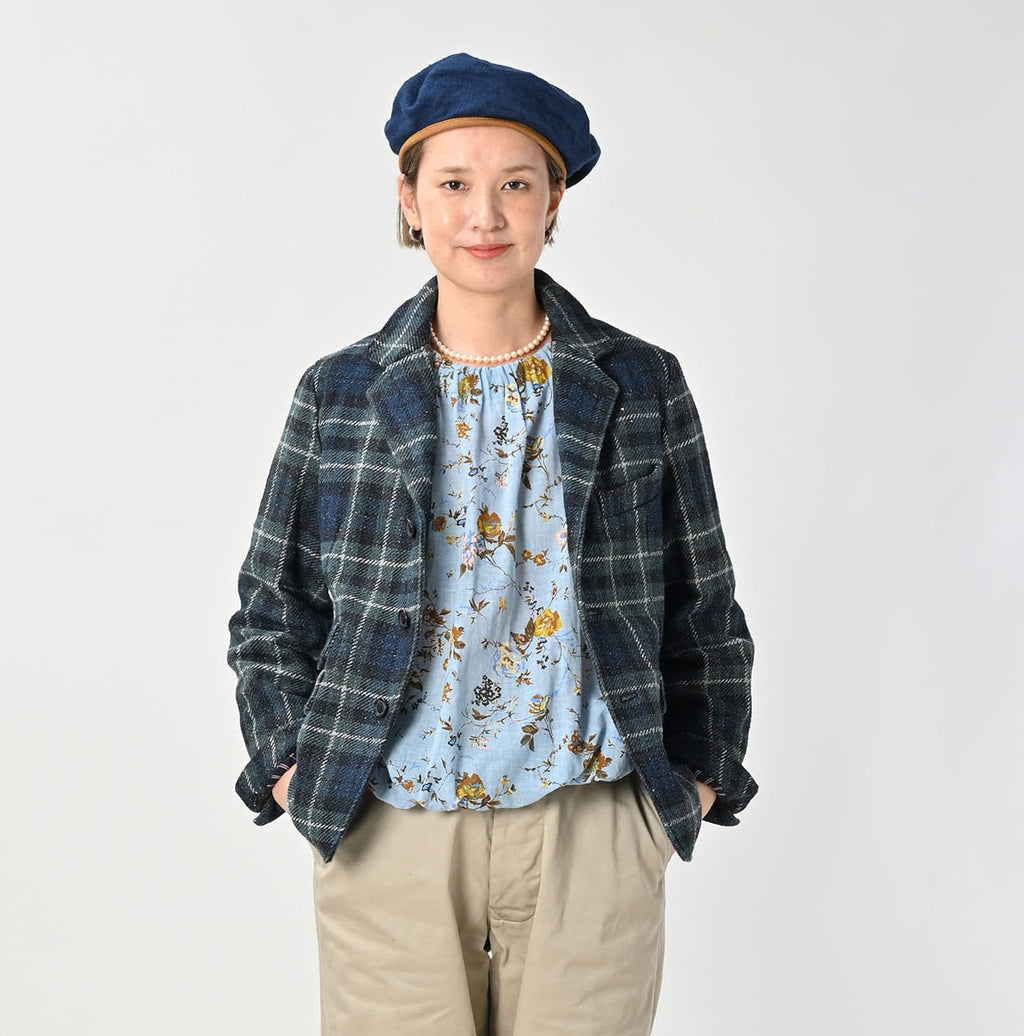 Cotton Tweed 908 Notting Hill Jacket Female Model