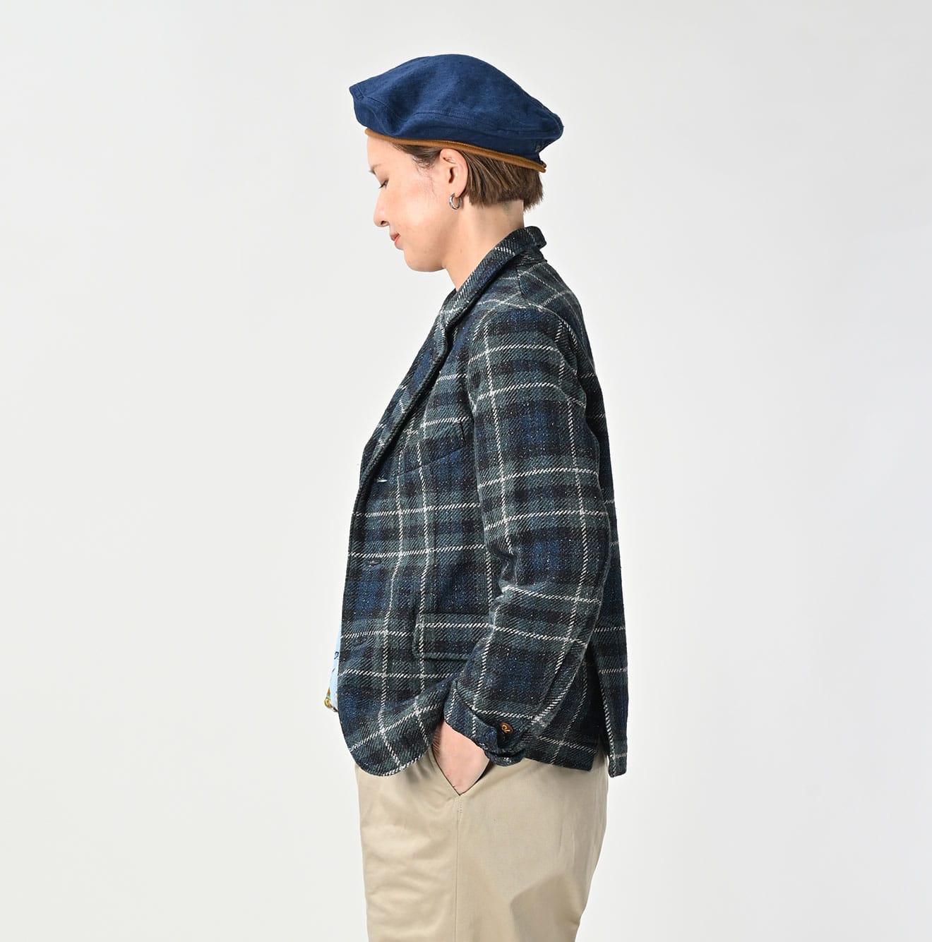 Cotton Tweed 908 Notting Hill Jacket Female Model